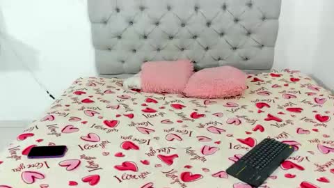 Jessica online show from December 16, 3:55 am