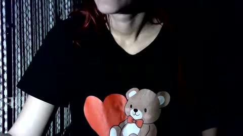 Snapshot of britneyamy chatting on June 6, 9:41 pm Britney online show from June 6, 9:41 pm