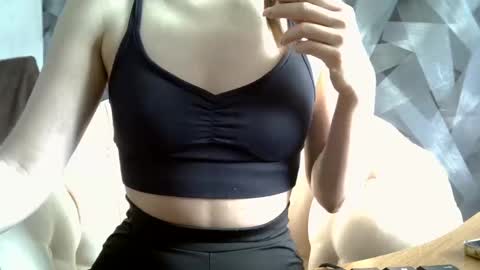 BritneyKittens online show from February 28, 5:37 am