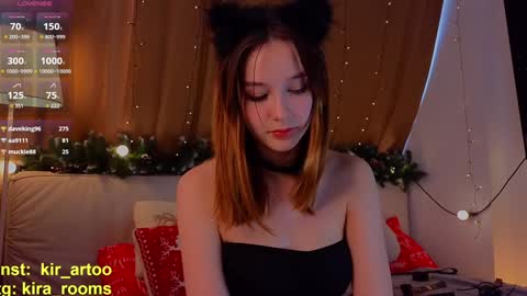 Snapshot of brittcooling chatting on January 15, 8:41 am Kira online show from January 15, 8:41 am