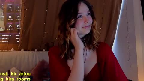 Snapshot of brittcooling chatting on February 14, 8:10 am Kira online show from February 14, 8:10 am