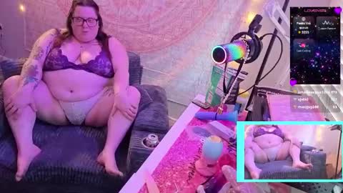 Madam Brooke online show from March 25, 10:05 pm