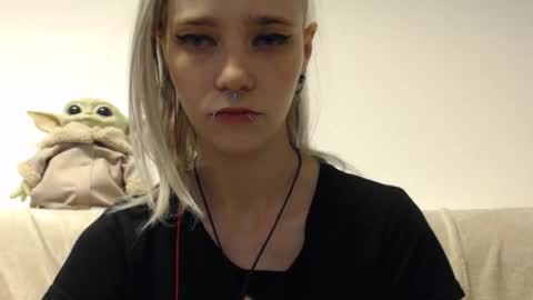 Snapshot of brookewylde_20 chatting on September 13, 4:29 pm brookewylde_20 online show from September 13, 4:29 pm