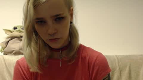 Snapshot of brookewylde_20 chatting on September 24, 4:32 pm brookewylde_20 online show from September 24, 4:32 pm