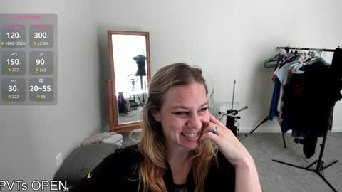 Snapshot of brooklyn_shai chatting on September 14, 10:20 pm Brooklyn online show from September 14, 10:20 pm