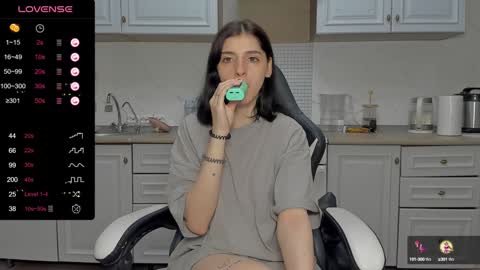 broosnica1 online show from December 27, 8:24 am