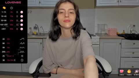 broosnica1 online show from February 1, 10:15 am