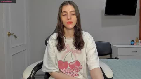 broosnica1 online show from December 21, 8:21 am