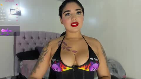 Snapshot of browch chatting on January 27, 4:20 am valentina online show from January 27, 4:20 am