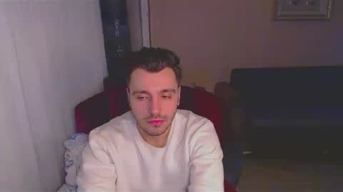 Snapshot of brownhaiir chatting on February 28, 3:48 am brownhaiir online show from February 28, 3:48 am