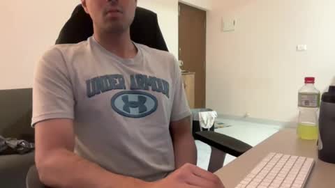 Snapshot of brownmeverick chatting on July 8, 6:45 pm brownmeverick online show from July 8, 6:45 pm