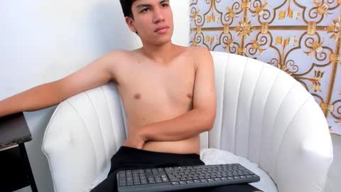 BRUCE online show from March 5, 11:28 am