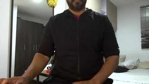 Snapshot of bruce_bigg chatting on December 20, 1:14 am Bruce online show from December 20, 1:14 am