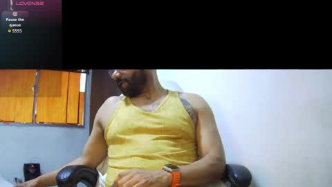 Snapshot of bruce_bigg chatting on November 26, 9:38 pm Bruce online show from November 26, 9:38 pm