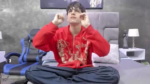 Snapshot of bruce_hans chatting on September 20, 11:22 am Bruce Hans online show from September 20, 11:22 am