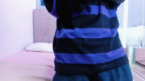 Snapshot of bruce_hans chatting on September 25, 11:47 am Bruce Hans online show from September 25, 11:47 am