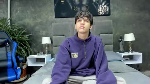 Snapshot of bruce_hans chatting on September 26, 11:36 am Bruce Hans online show from September 26, 11:36 am