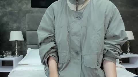 Snapshot of bruce_hans chatting on October 15, 11:32 am Bruce Hans online show from October 15, 11:32 am