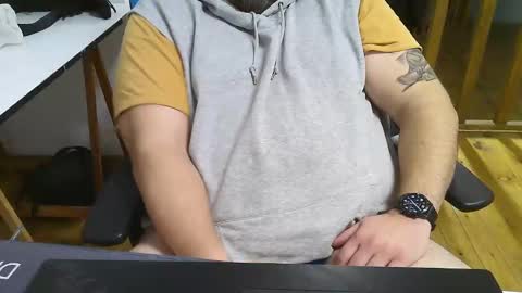 Bruce Wayne online show from December 30, 6:05 pm