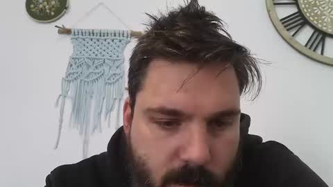 Bruce Wayne online show from February 18, 12:28 pm