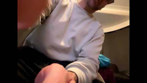 brucelogan80 online show from November 17, 1:22 am