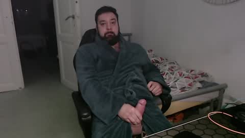 Bruce online show from December 1, 5:13 pm