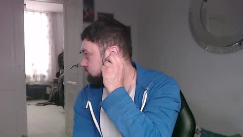 Bruce online show from January 12, 10:12 am