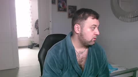 Bruce online show from February 14, 11:31 am