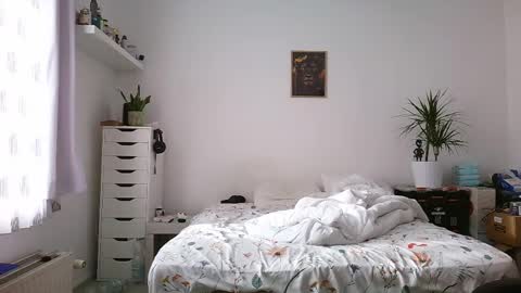 Bruce online show from April 11, 7:02 am