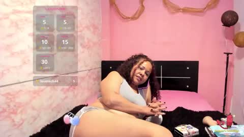 Snapshot of brunette_sasha chatting on February 24, 4:26 pm Sasha Brunette online show from February 24, 4:26 pm