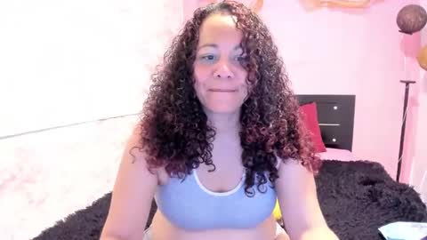 Snapshot of brunette_sasha chatting on March 4, 10:49 pm Sasha Brunette online show from March 4, 10:49 pm