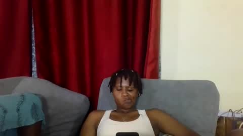  everyday  online show from April 11, 7:02 am