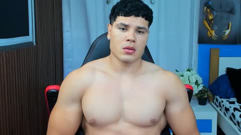 Snapshot of bruno_coleman chatting on September 26, 8:18 am Bruno coleman online show from September 26, 8:18 am