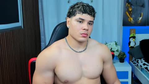 Snapshot of bruno_coleman chatting on December 3, 6:32 am Bruno coleman online show from December 3, 6:32 am