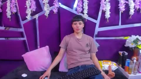 Bruno Cruz online show from November 15, 3:15 am