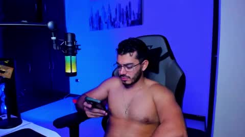Snapshot of bruno_diaz31 chatting on October 11, 7:51 am Bruno online show from October 11, 7:51 am