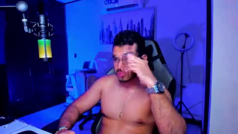 Snapshot of bruno_diaz31 chatting on October 22, 6:02 am Bruno online show from October 22, 6:02 am