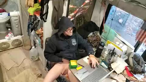 Snapshot of brushsquach chatting on December 14, 10:47 pm Steve... aka SkinnieDippin aka TimberTramp online show from December 14, 10:47 pm