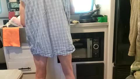 Steve... aka SkinnieDippin aka TimberTramp online show from April 4, 5:21 pm