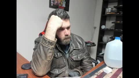 Snapshot of brutalmaster1983 chatting on February 26, 5:53 am BRUTALMASTER1983 online show from February 26, 5:53 am