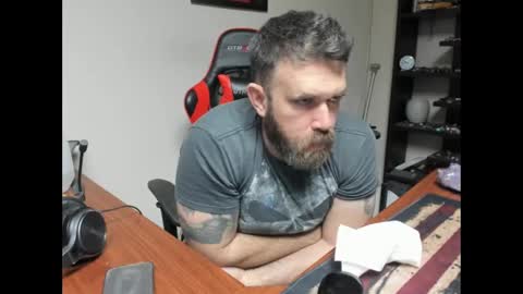 Snapshot of brutalmaster1983 chatting on February 28, 6:43 am BRUTALMASTER1983 online show from February 28, 6:43 am