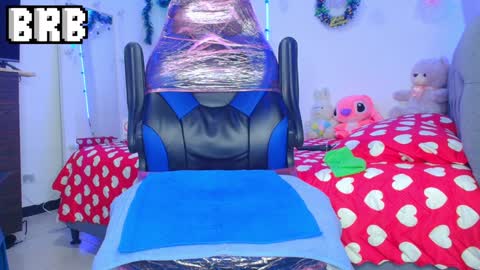 BRYAM INDEPENDENT MODEL online show from December 22, 7:33 am