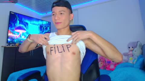 BRYAM INDEPENDENT MODEL online show from January 20, 1:28 am