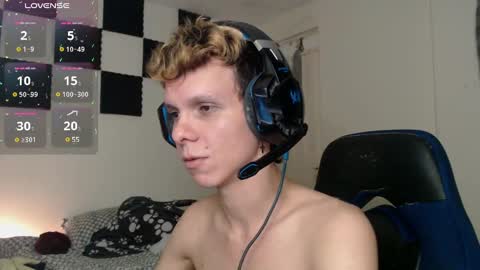 bryamado online show from March 8, 11:18 pm