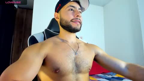 bryan_oficials online show from October 4, 4:10 am