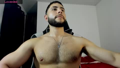 bryan_oficials online show from February 1, 1:48 am