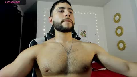 bryan_oficials online show from February 6, 3:33 am