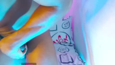 Snapshot of bryana12 chatting on December 8, 2:18 am bryana12 online show from December 8, 2:18 am