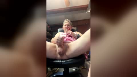 bshomey online show from December 5, 12:36 pm