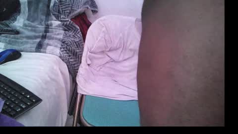 bsniz01for1 online show from November 14, 2:38 pm